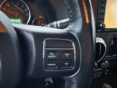 2015 Jeep WRANGLER UNLIMI SAHARA