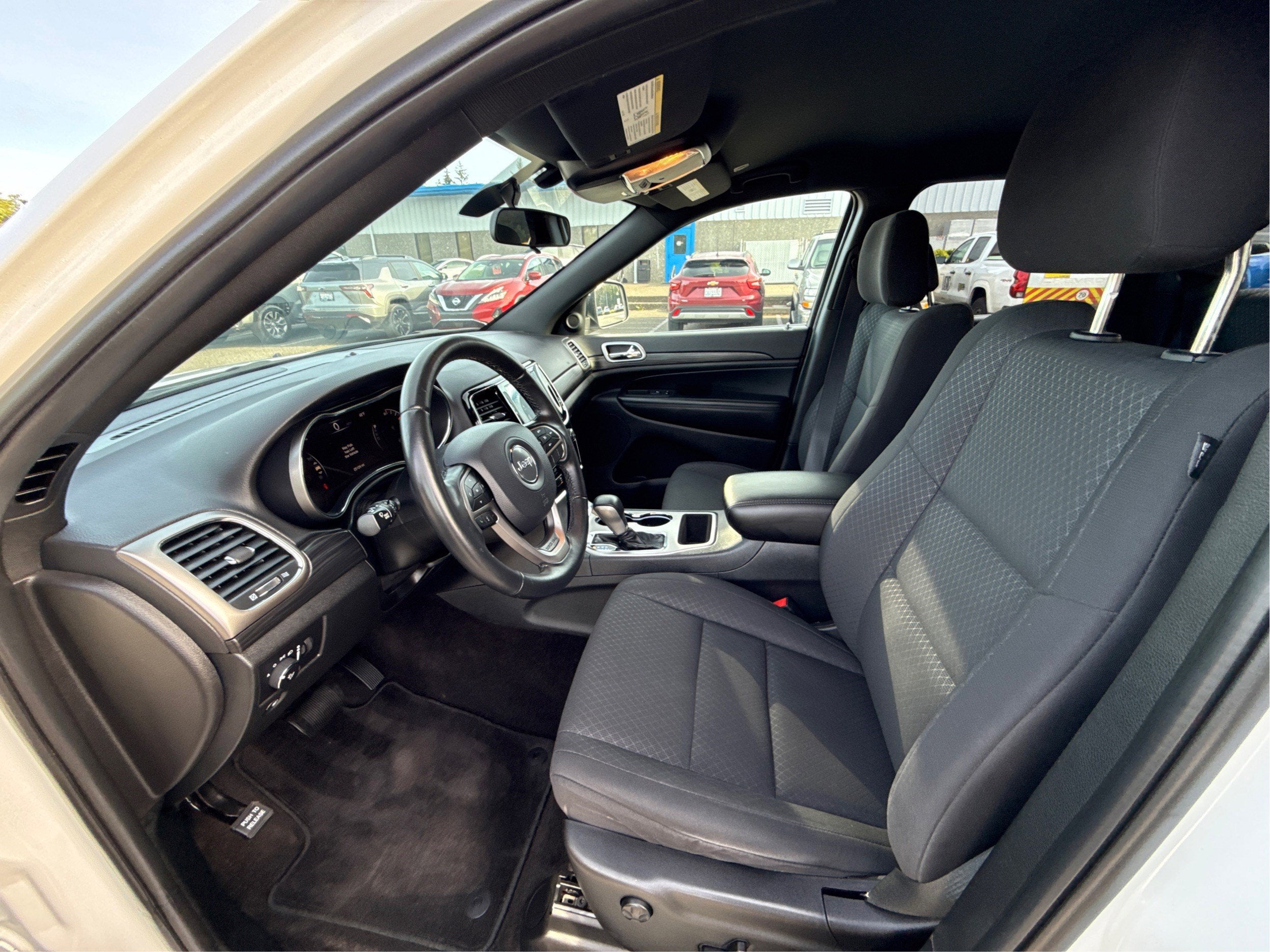 2019 Jeep Grand Cherokee Laredo