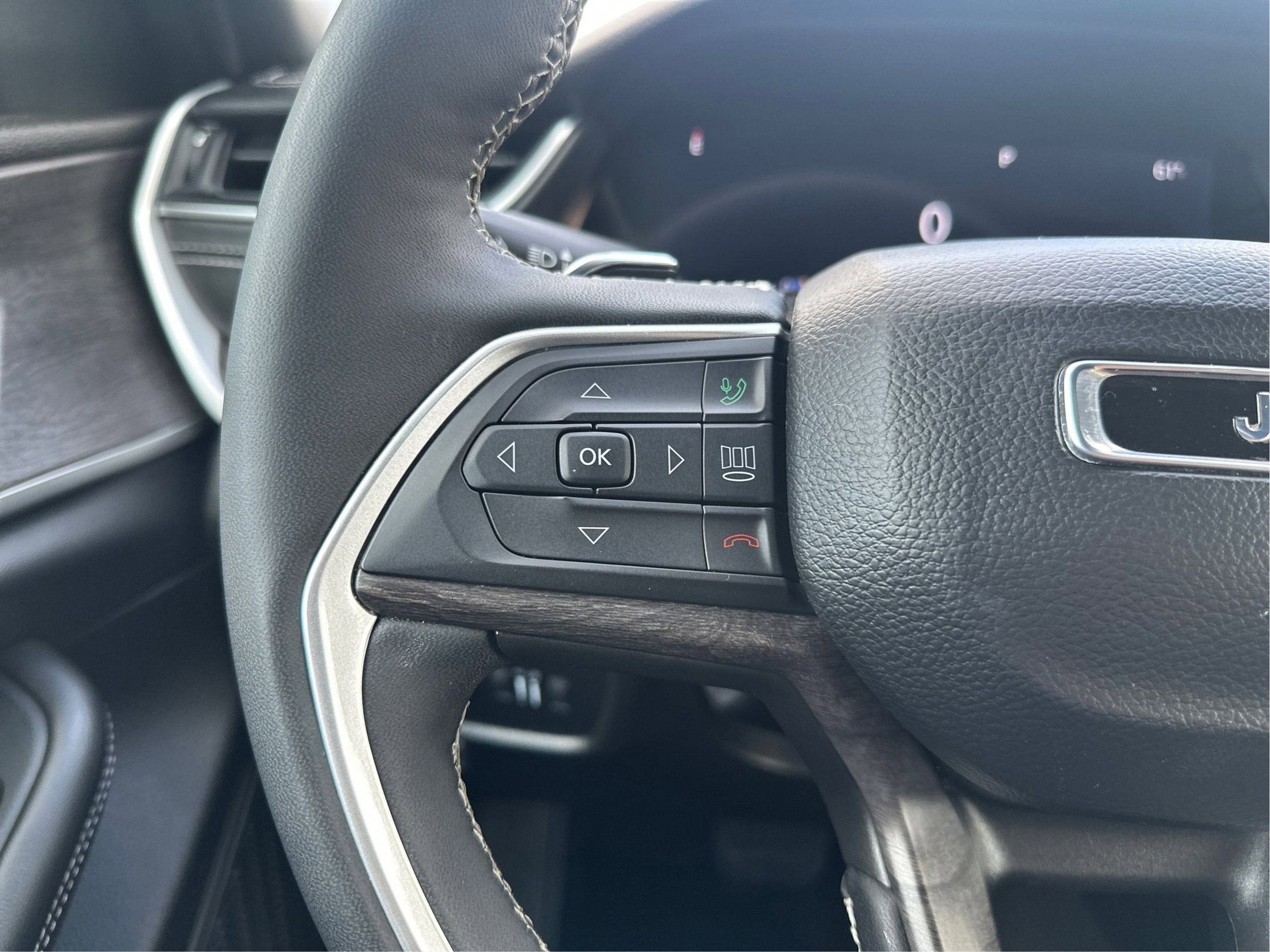 2024 Jeep Grand Cherokee L Limited 4x4
