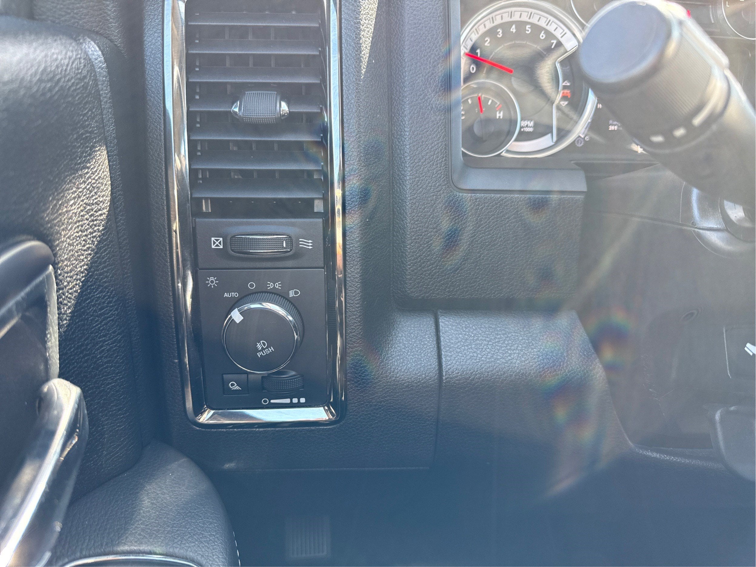 2014 RAM 1500 Sport