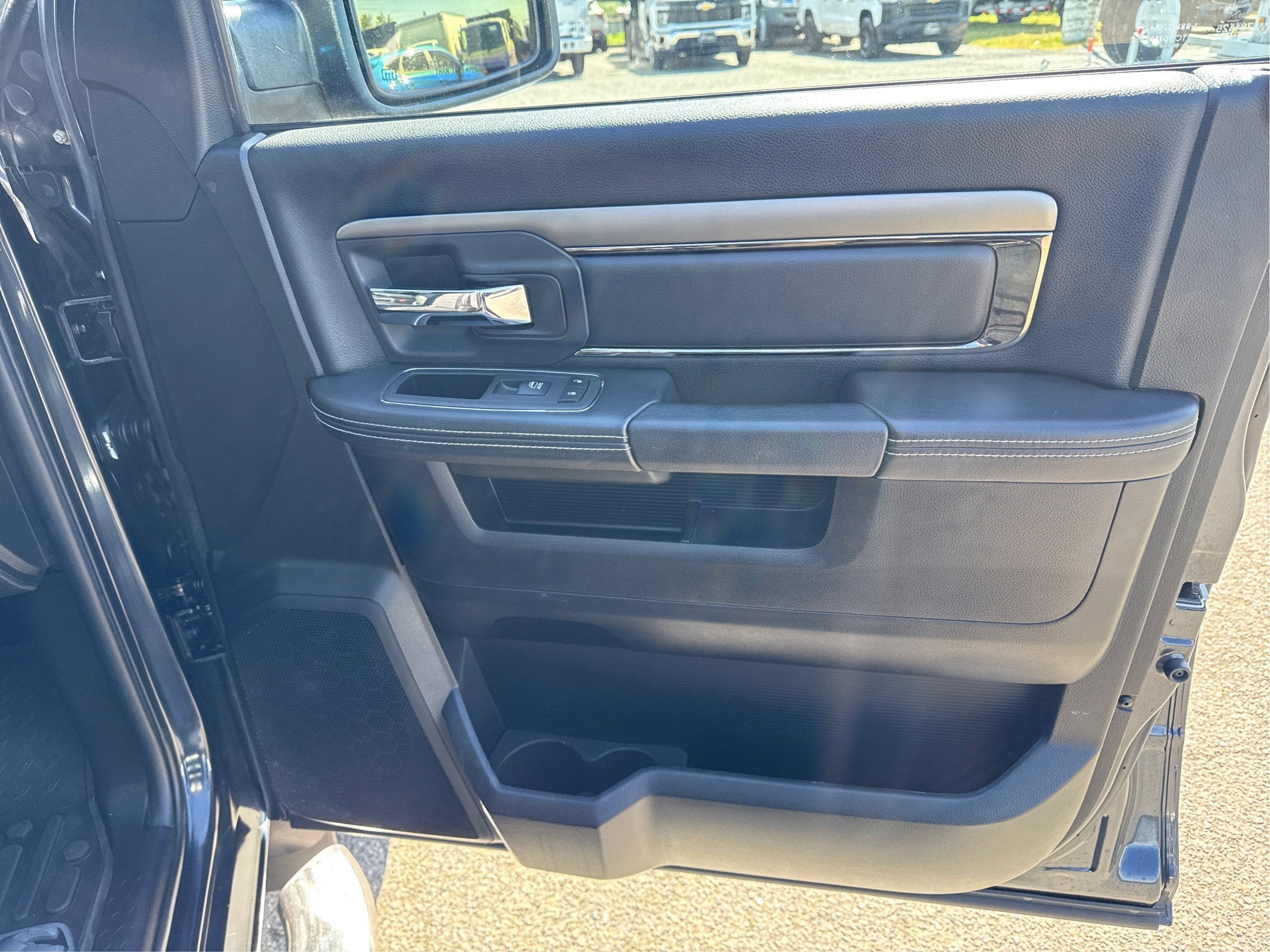 2014 RAM 1500 Sport