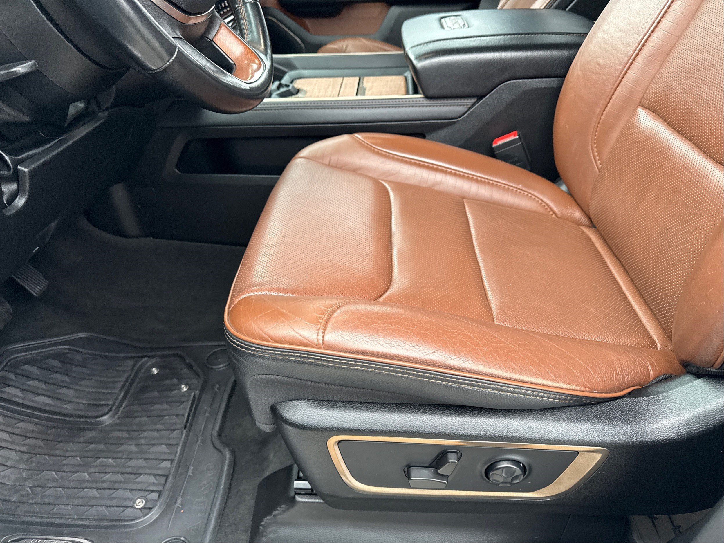 2022 RAM 1500 Longhorn