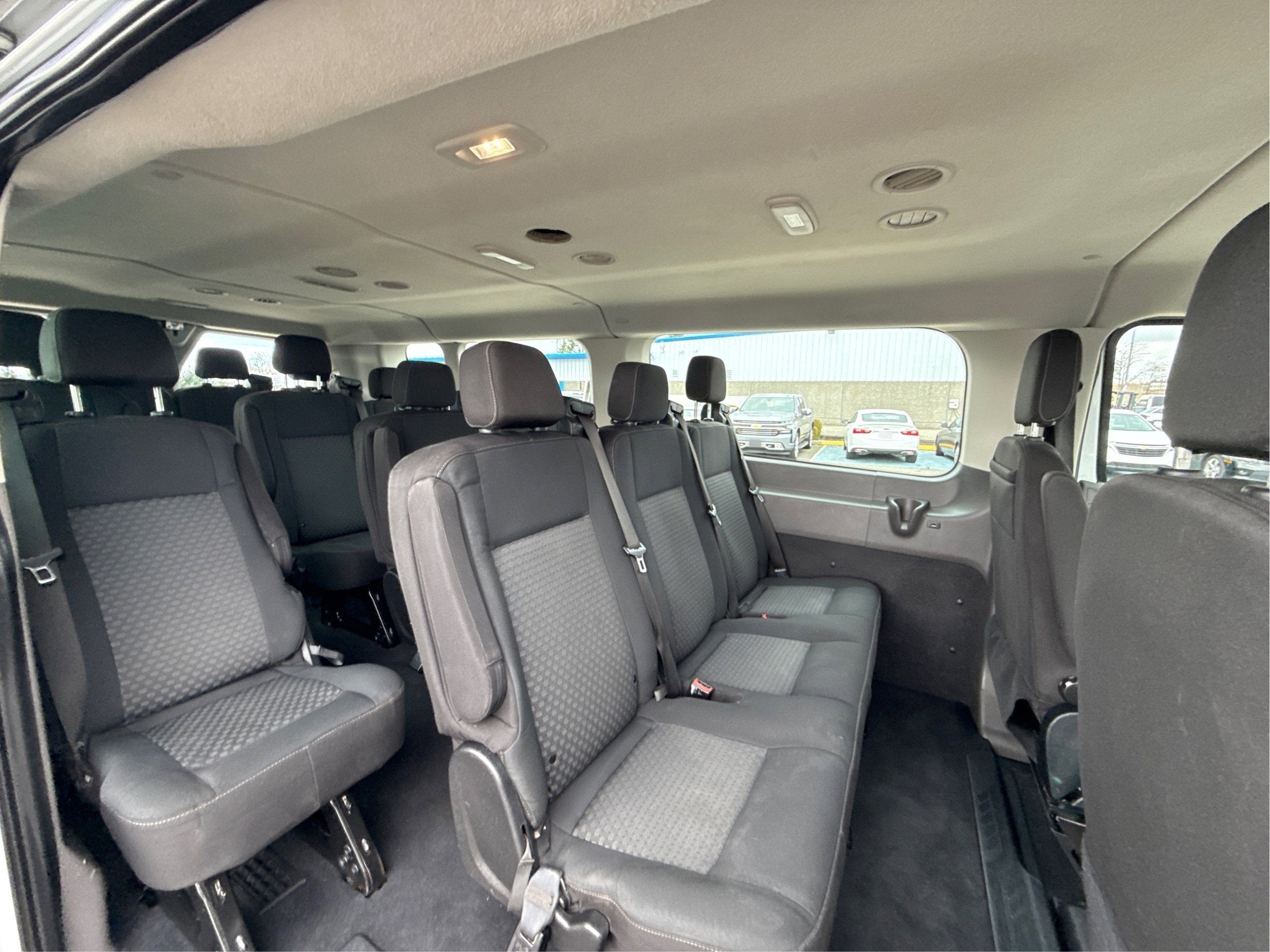 2022 Ford Transit Passenger Wagon XL