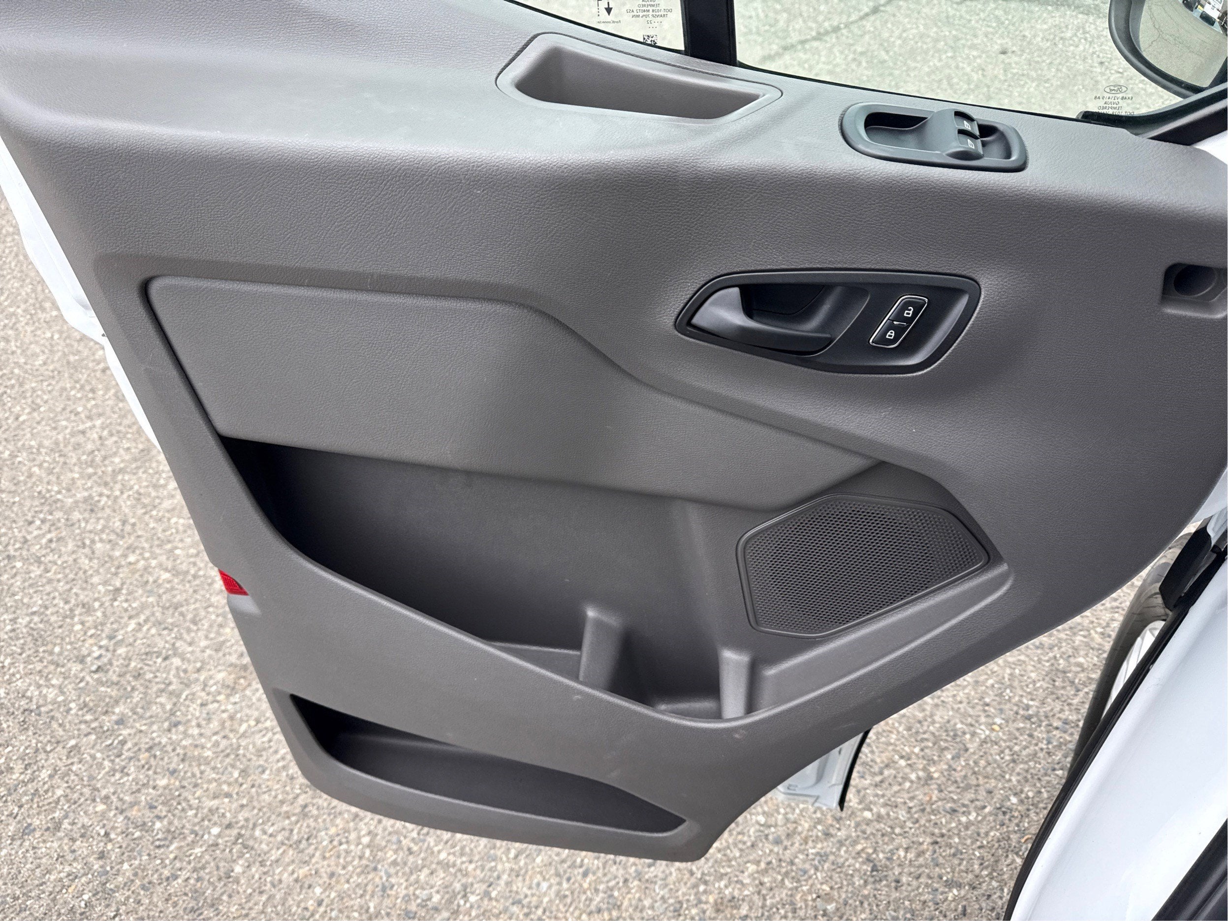 2022 Ford Transit Passenger Wagon XL