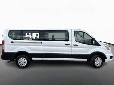2022 Ford Transit Passenger Wagon XL