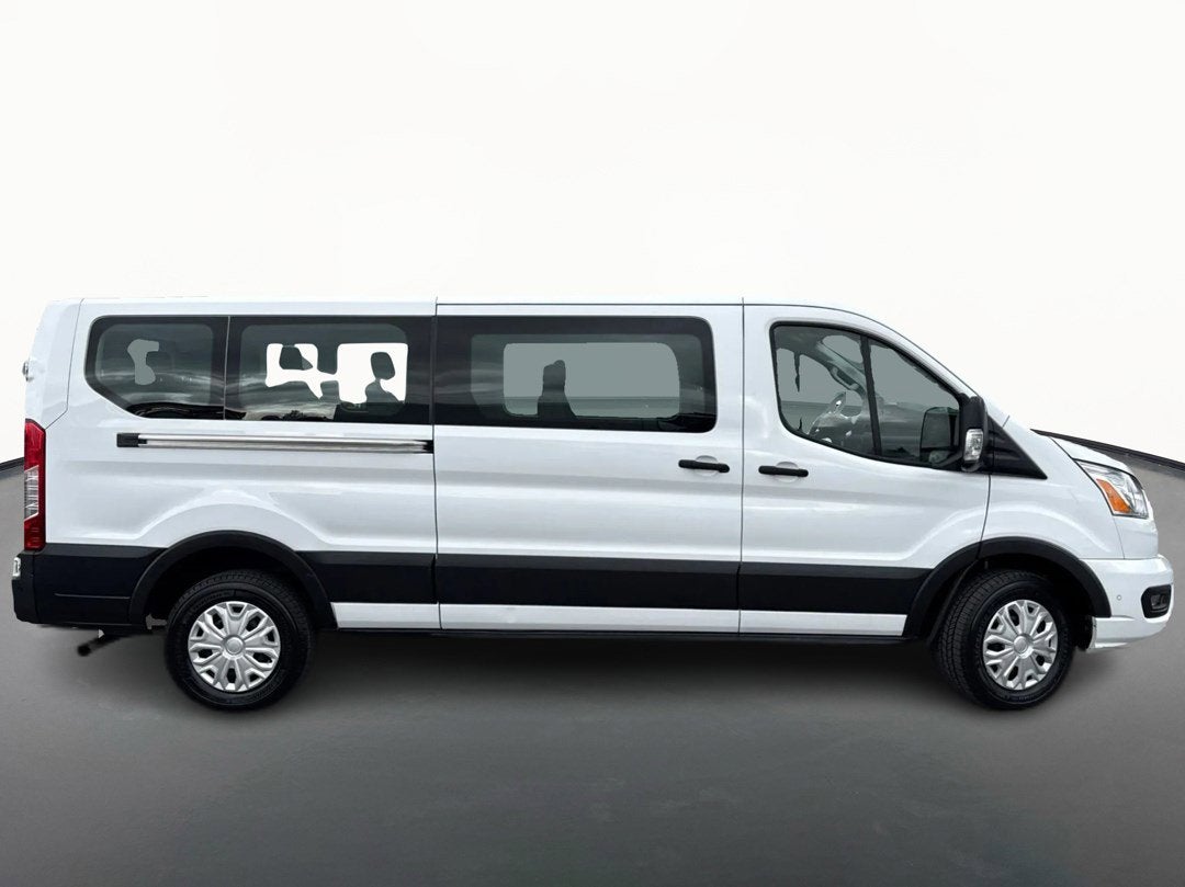 2022 Ford Transit Passenger Wagon XL