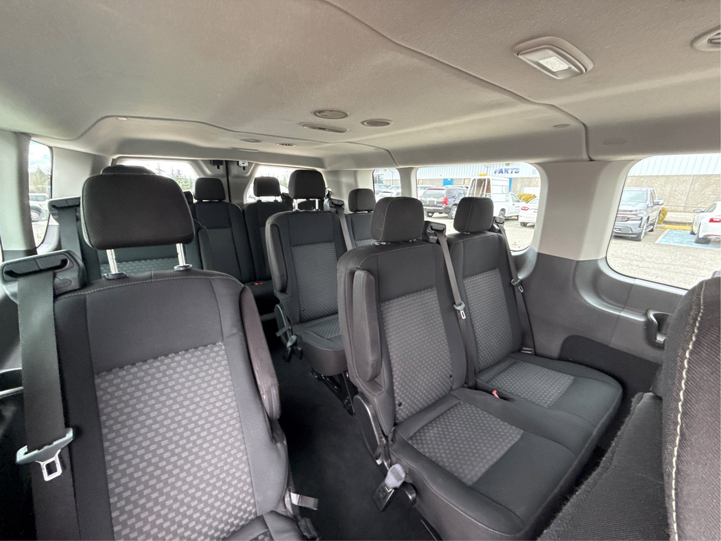 2022 Ford Transit Passenger Wagon XL