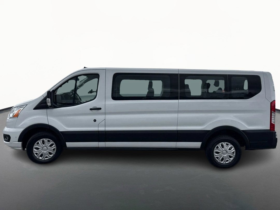 2022 Ford Transit Passenger Wagon XL