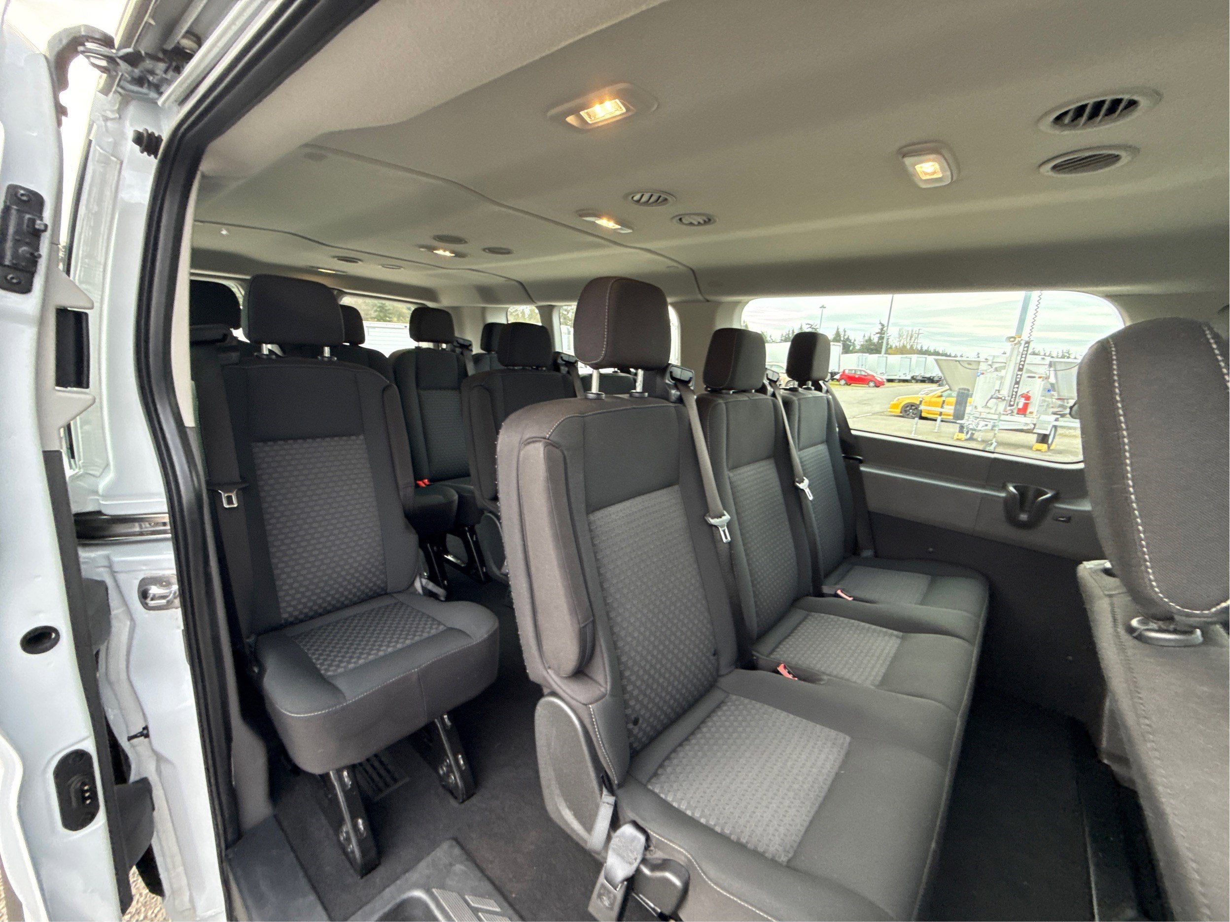2023 Ford Transit Passenger Wagon XL
