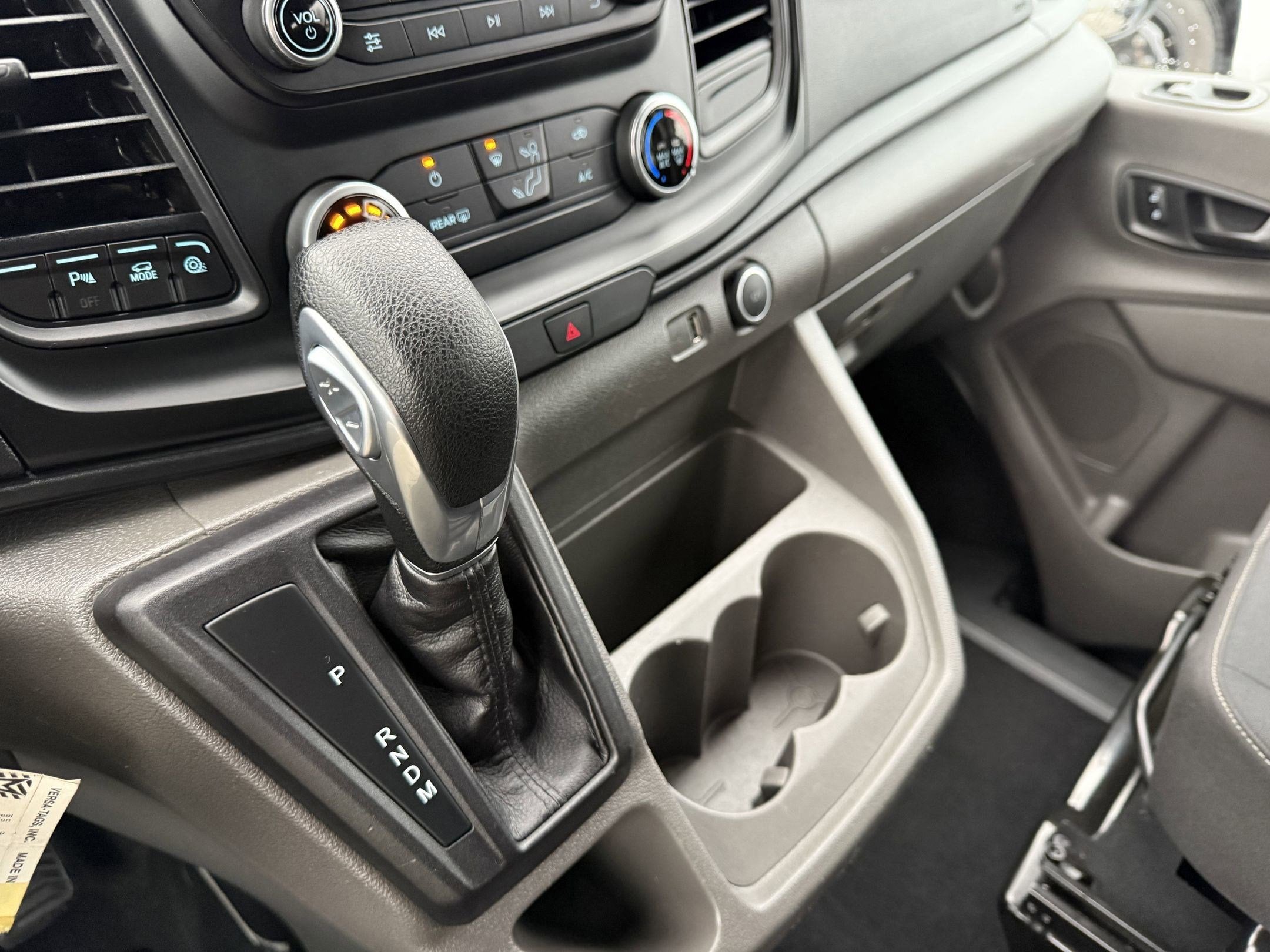 2021 Ford Transit Passenger Wagon XLT