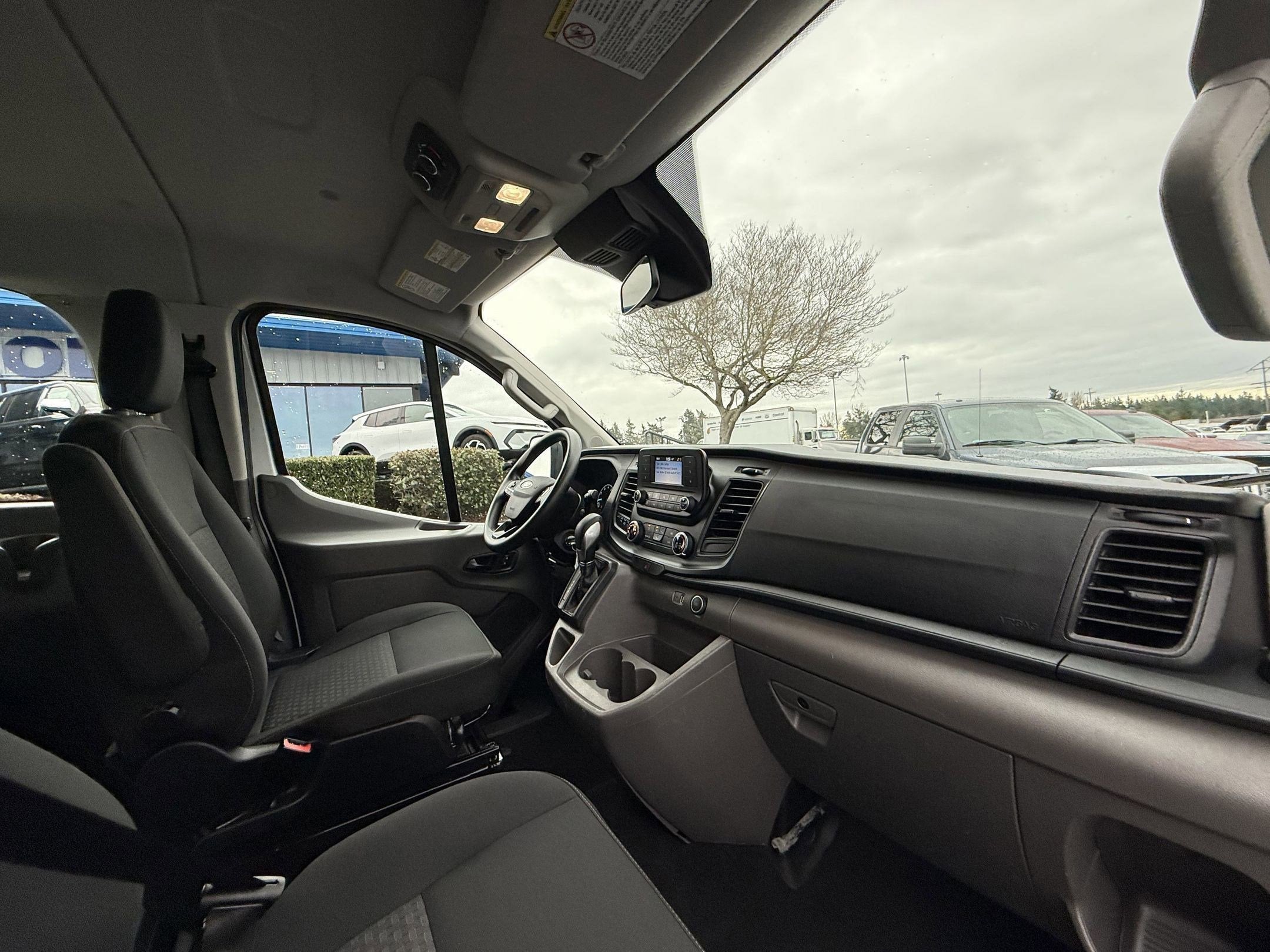 2021 Ford Transit Passenger Wagon XLT