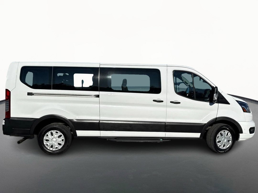 2023 Ford Transit Passenger Wagon XL