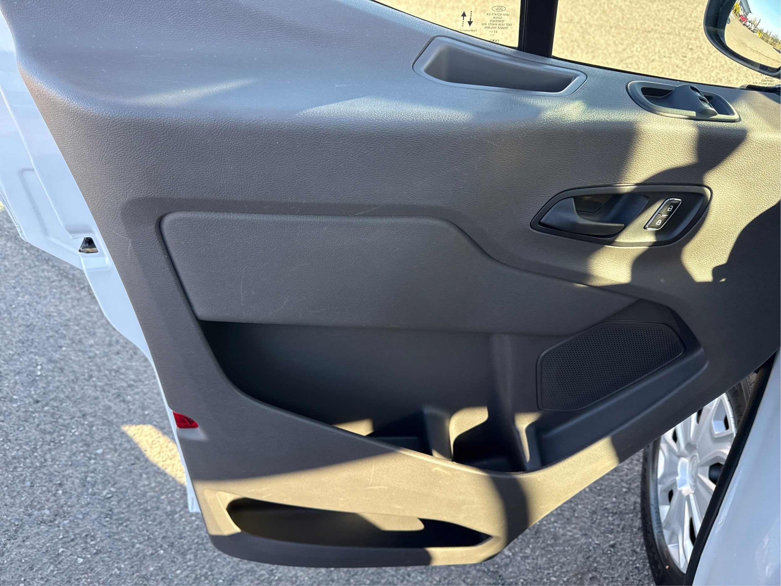 2023 Ford Transit Passenger Wagon XL