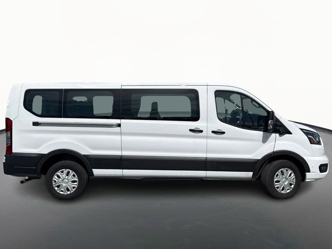 2023 Ford Transit Passenger Wagon XL