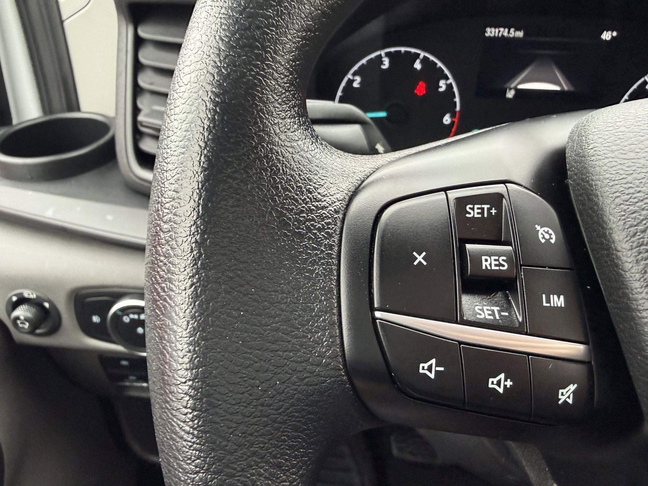 2024 Ford Transit Passenger Wagon XL