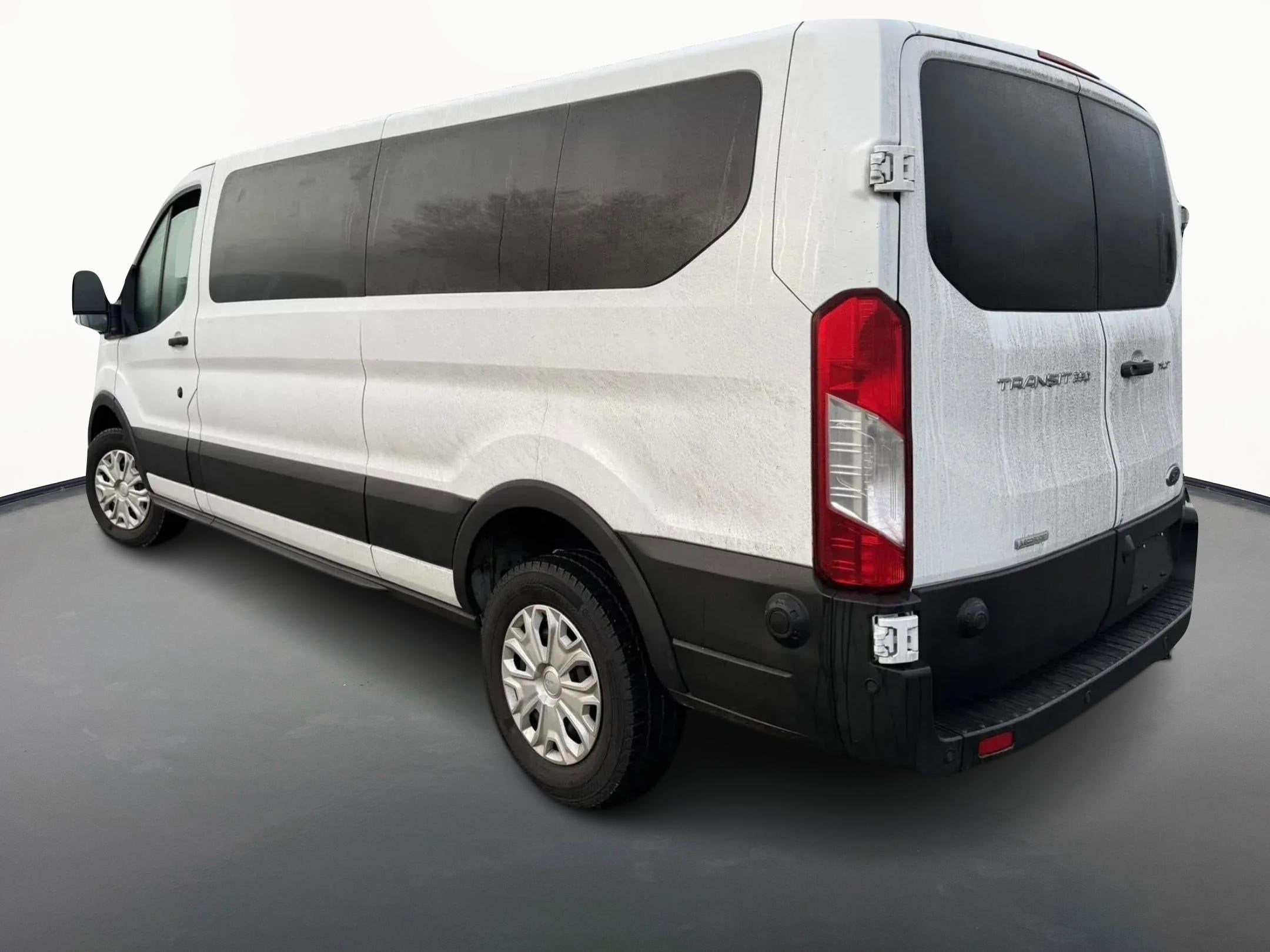 2024 Ford Transit Passenger Wagon XL