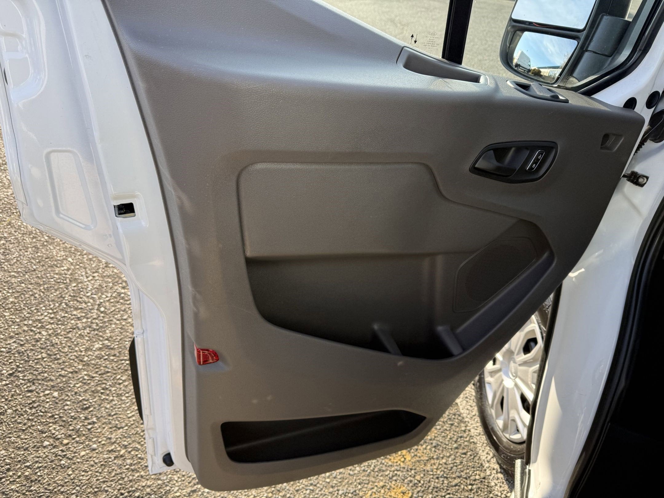 2024 Ford Transit Passenger Wagon XL