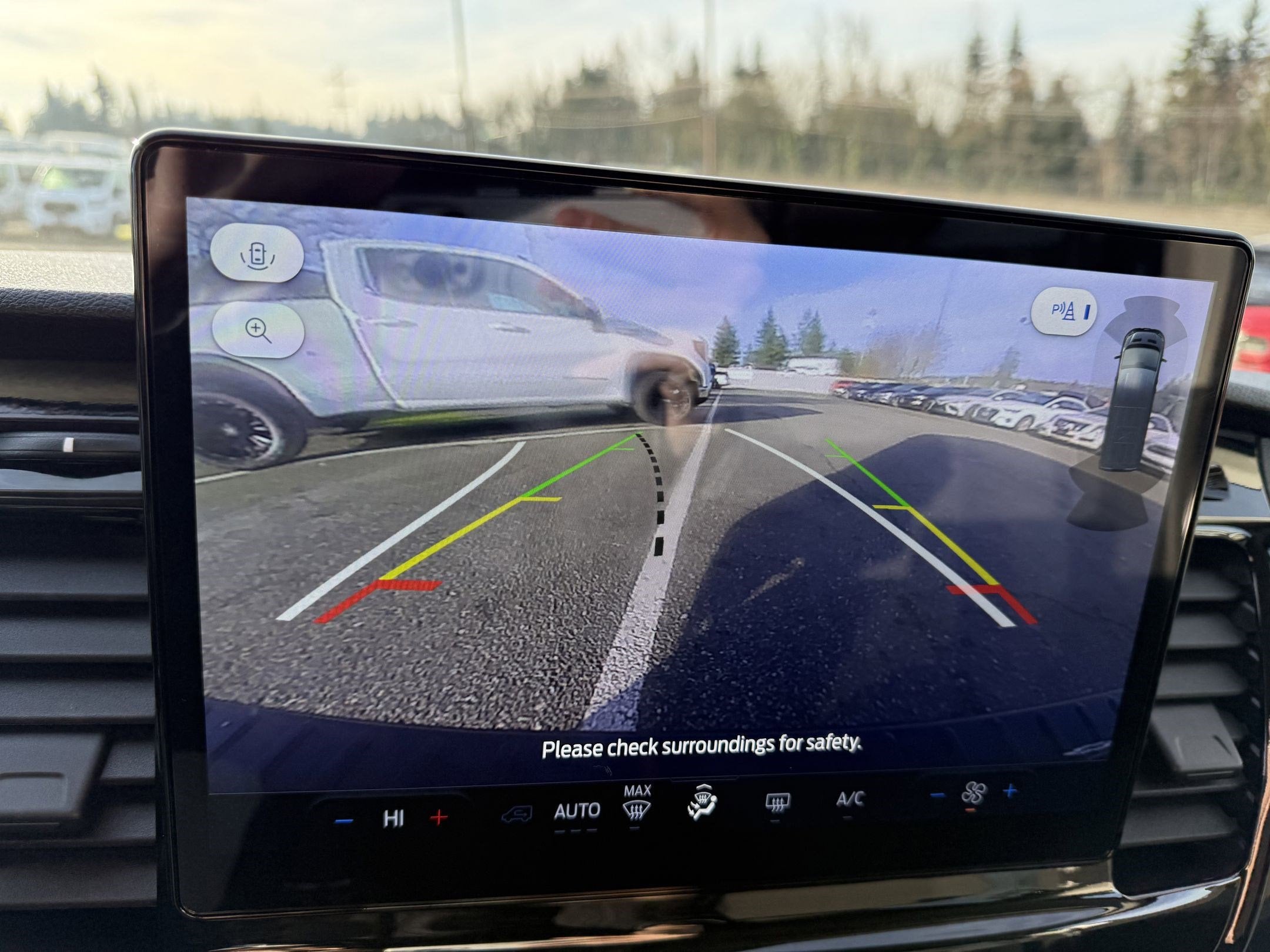 2024 Ford Transit Passenger Wagon XL