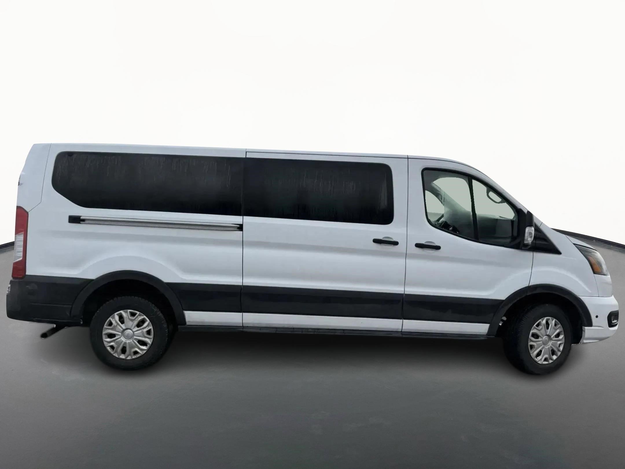 2024 Ford Transit Passenger Wagon XL