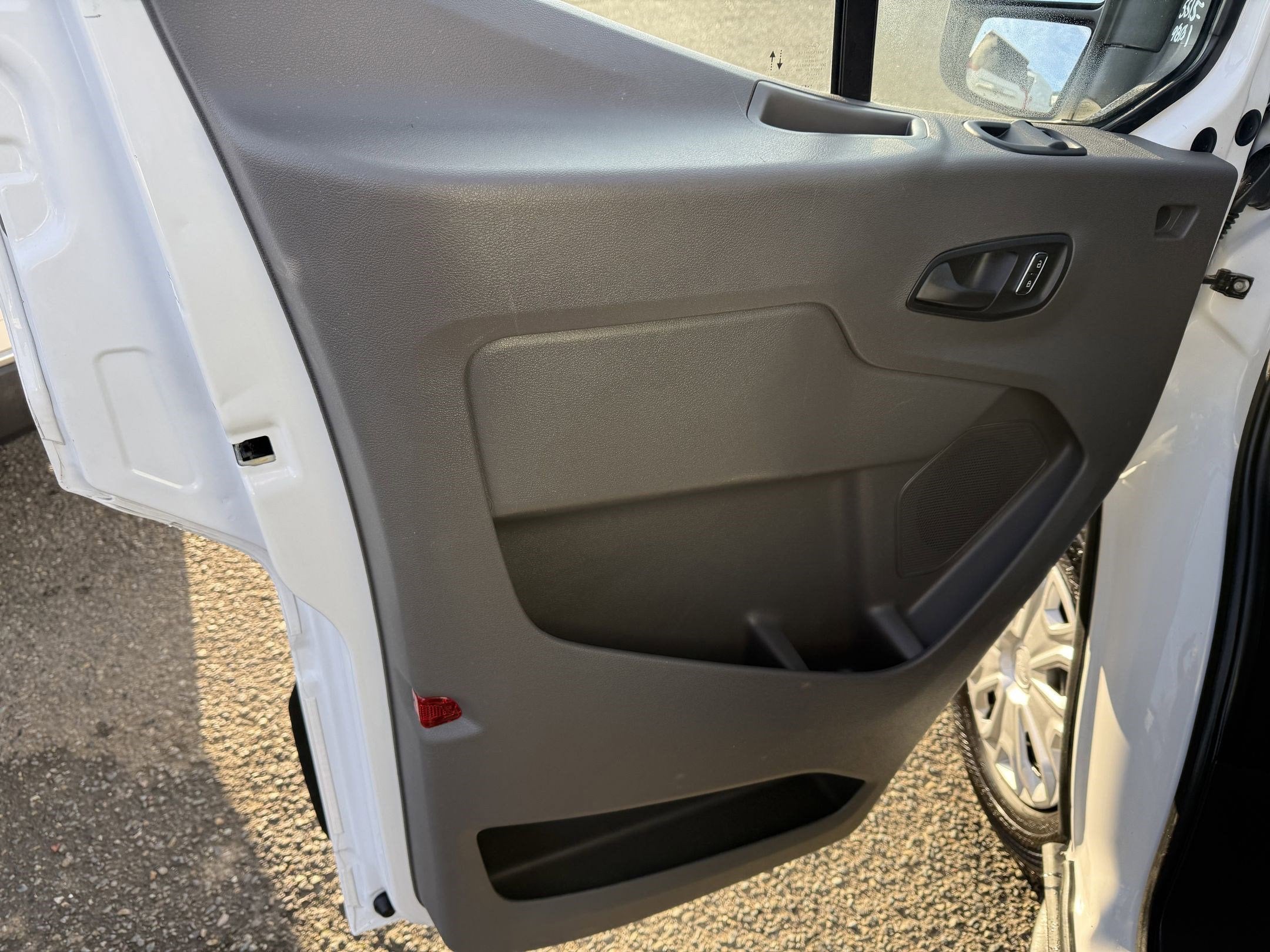 2024 Ford Transit Passenger Wagon XL