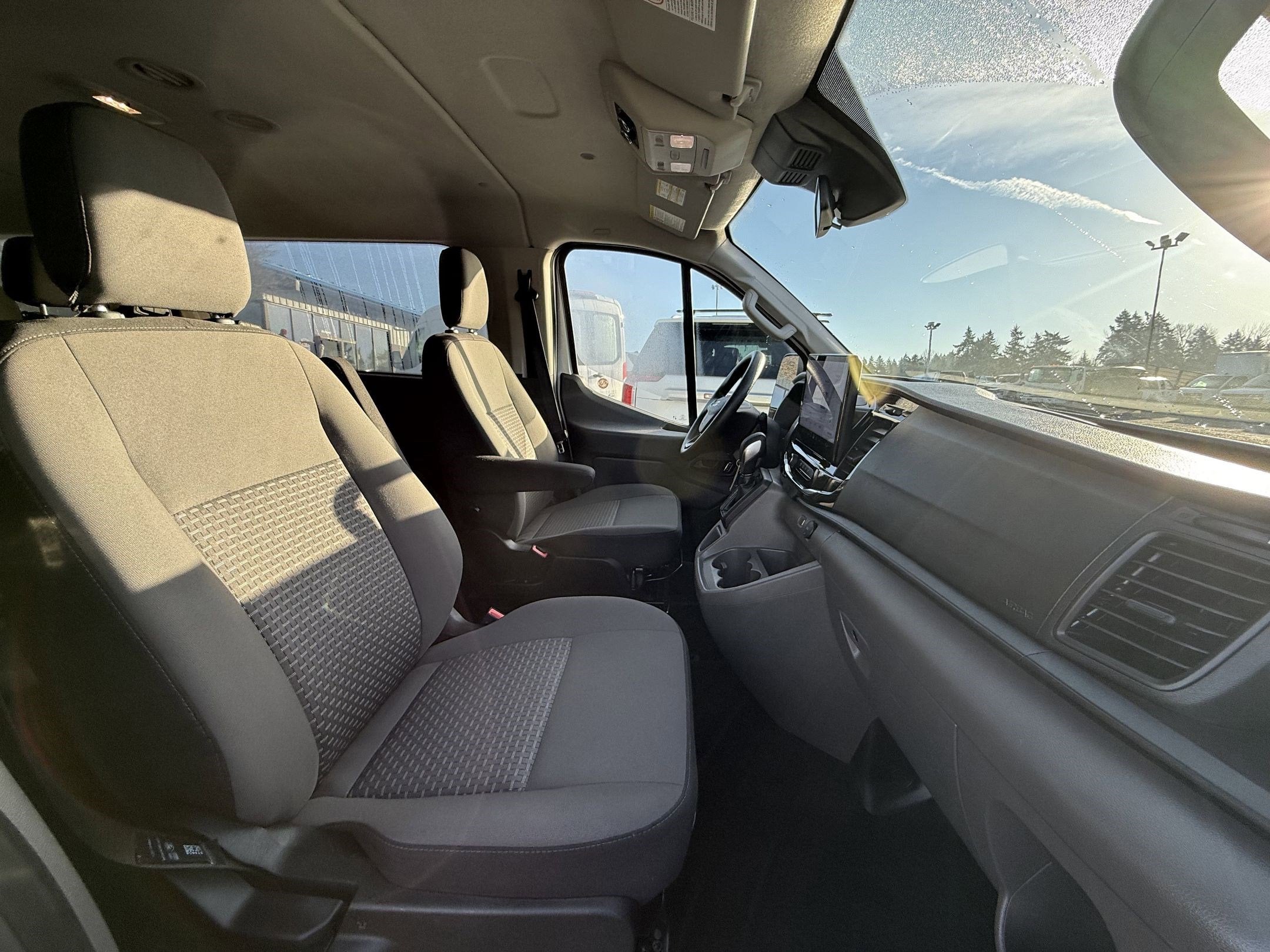 2024 Ford Transit Passenger Wagon XL