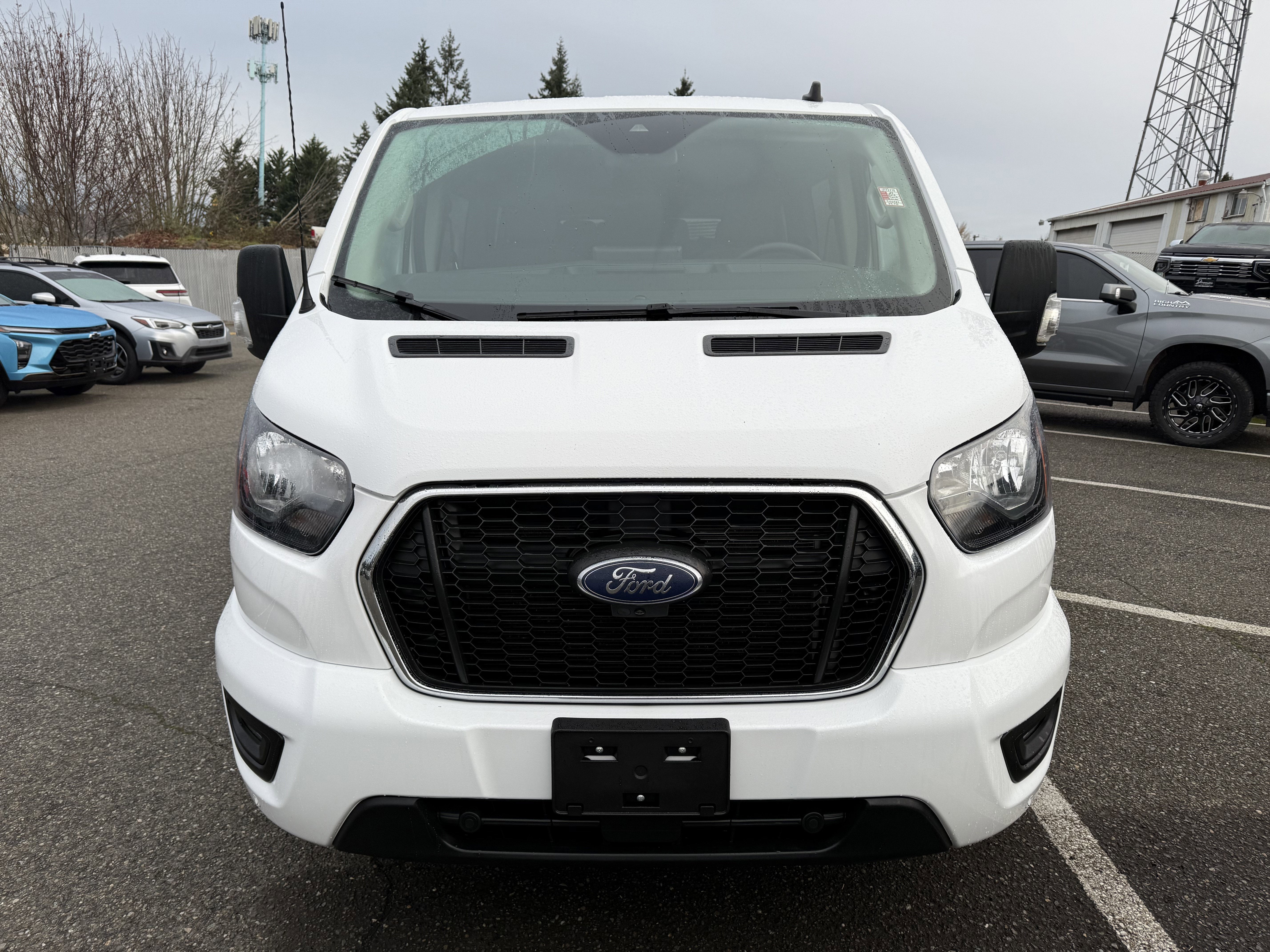 2023 Ford Transit Passenger Wagon XL