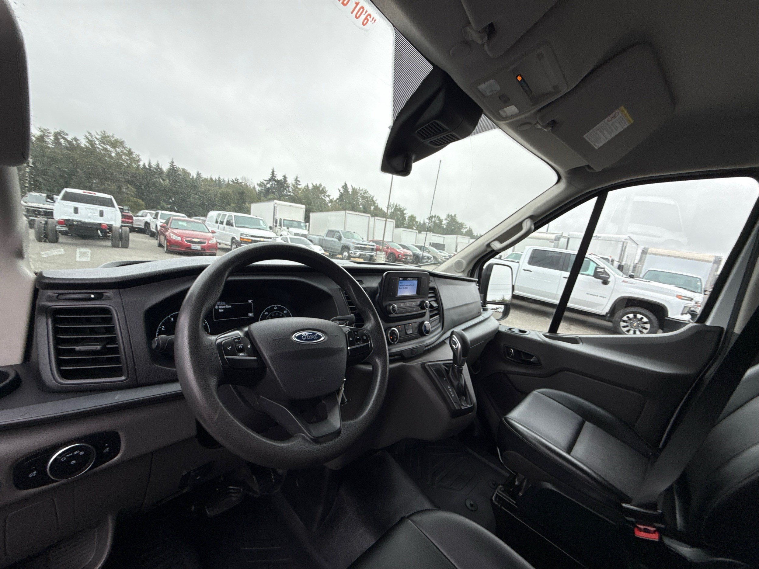 2022 Ford Transit Cutaway T350 RWD DRW 9950