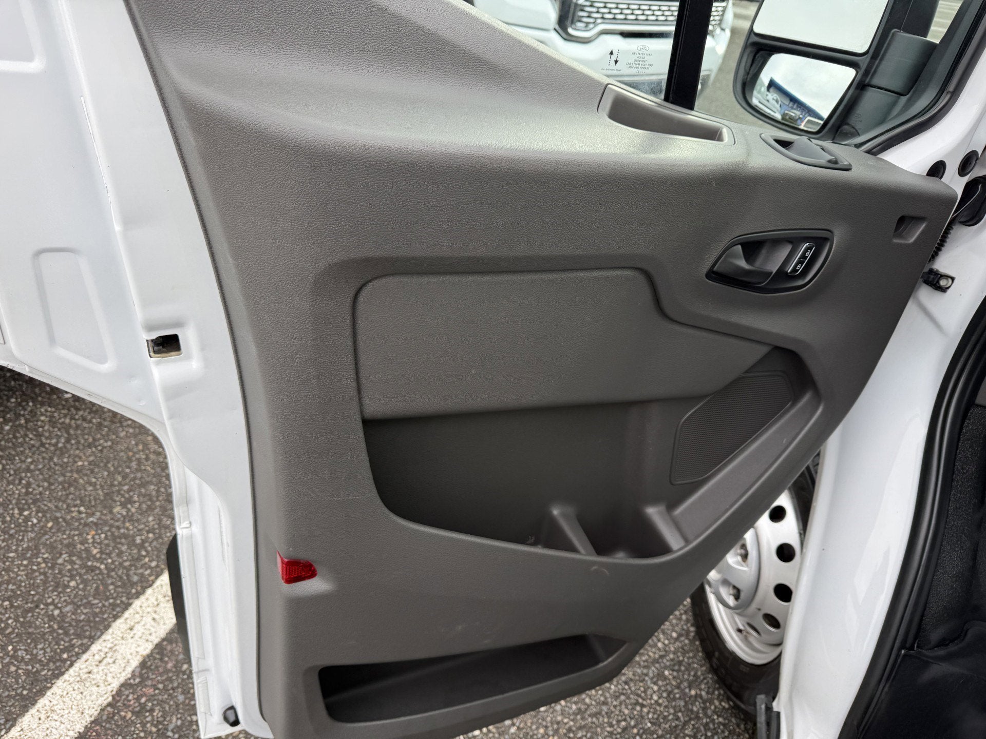 2022 Ford Transit Cutaway T350 RWD DRW 9950