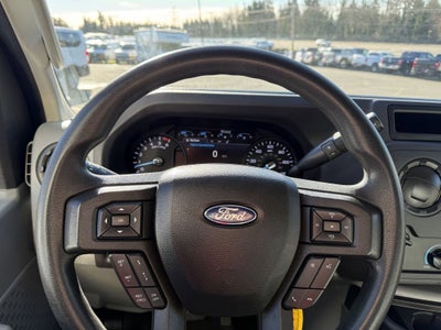2022 Ford E-Series Cutaway E-350