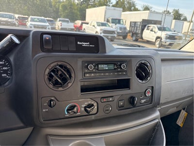 2023 Ford E-Series Cutaway E-350