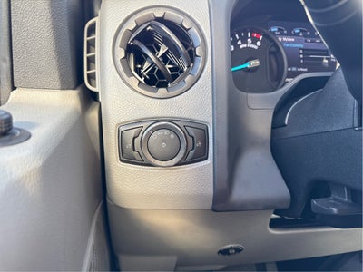 2023 Ford E-Series Cutaway E-350