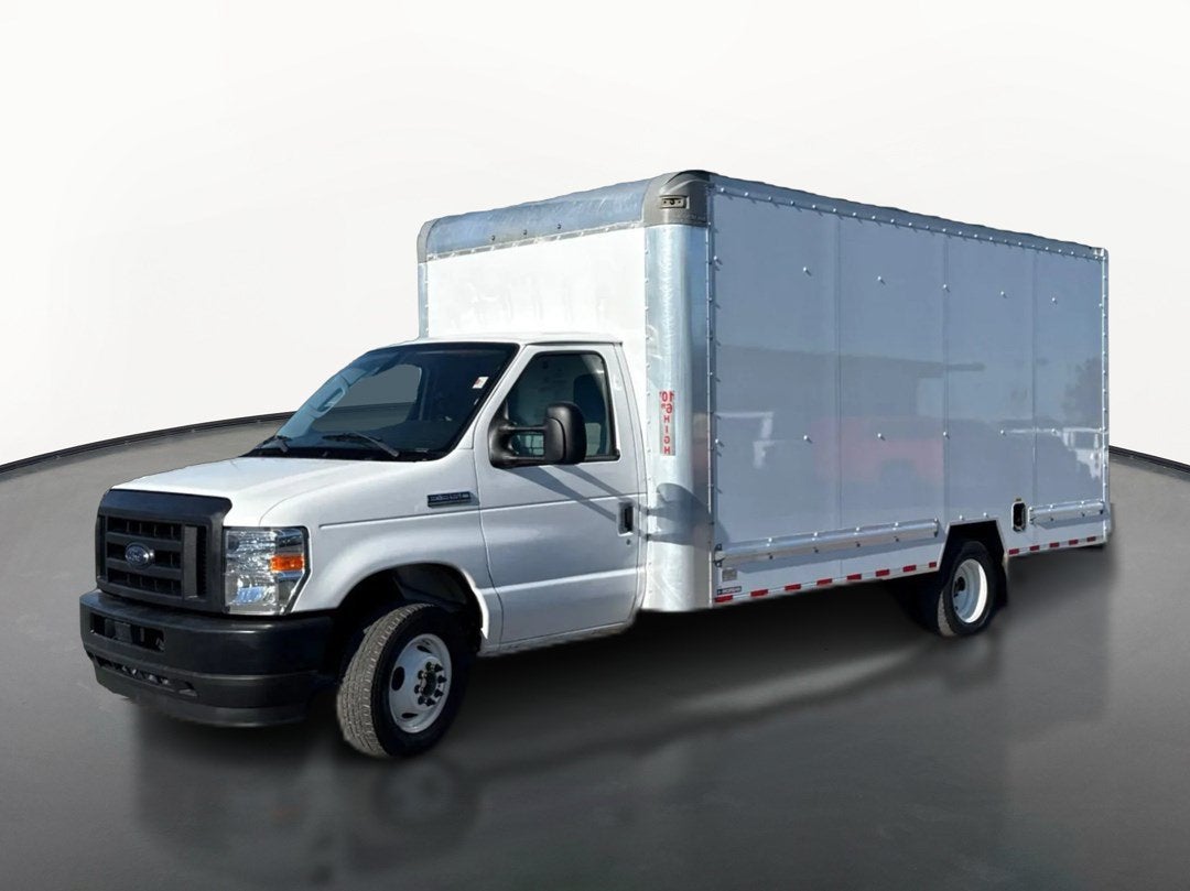 2023 Ford E-Series Cutaway E-350