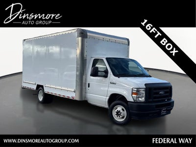 2022 Ford E-Series Cutaway E-350