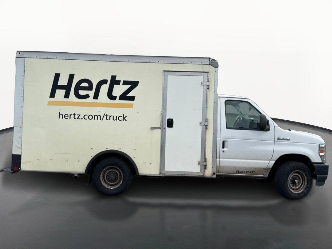 2023 Ford E-Series Cutaway E-350