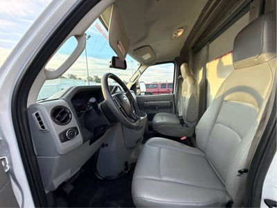 2023 Ford E-Series Cutaway E-350