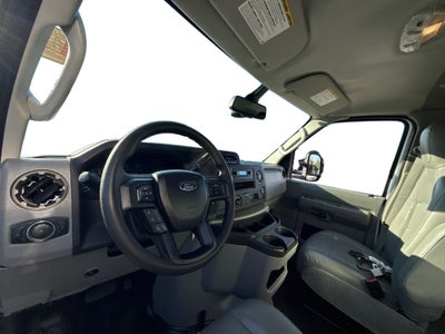 2023 Ford E-Series Cutaway E-350