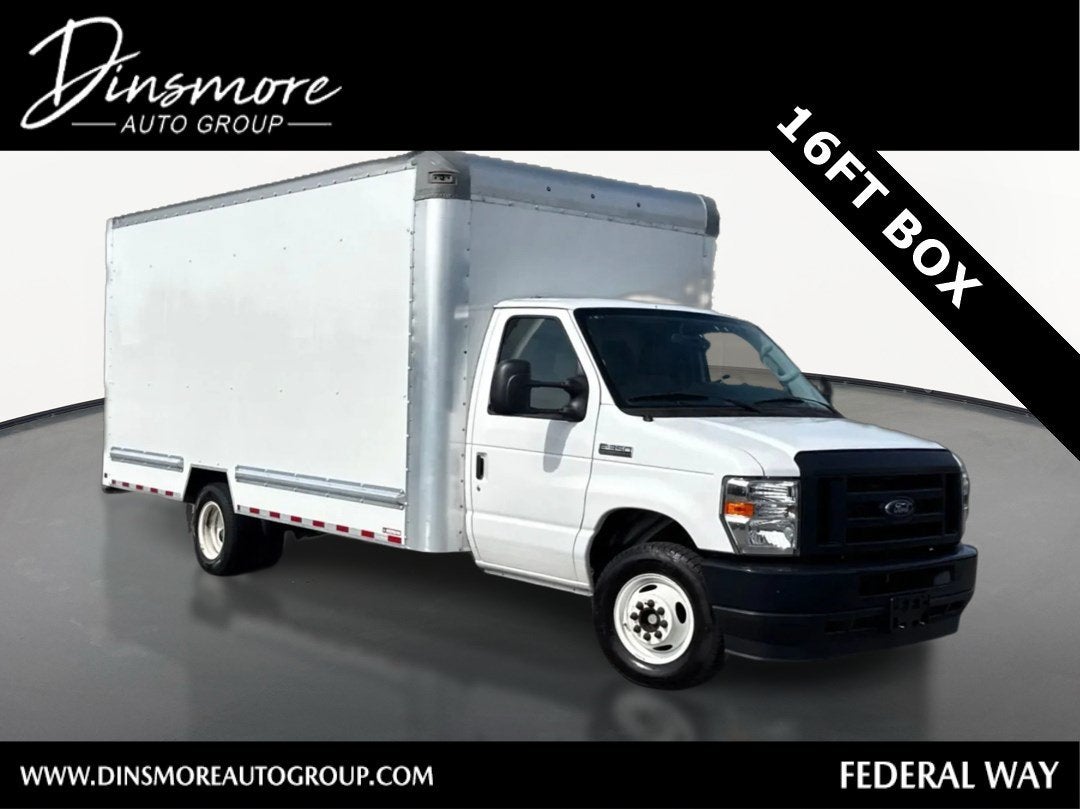 2022 Ford E-Series Cutaway E-350