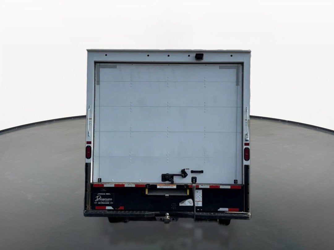 2022 Ford E-Series Cutaway E-350