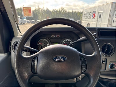2015 Ford Econoline Commercial Cuta E-350 SUPER DUTY