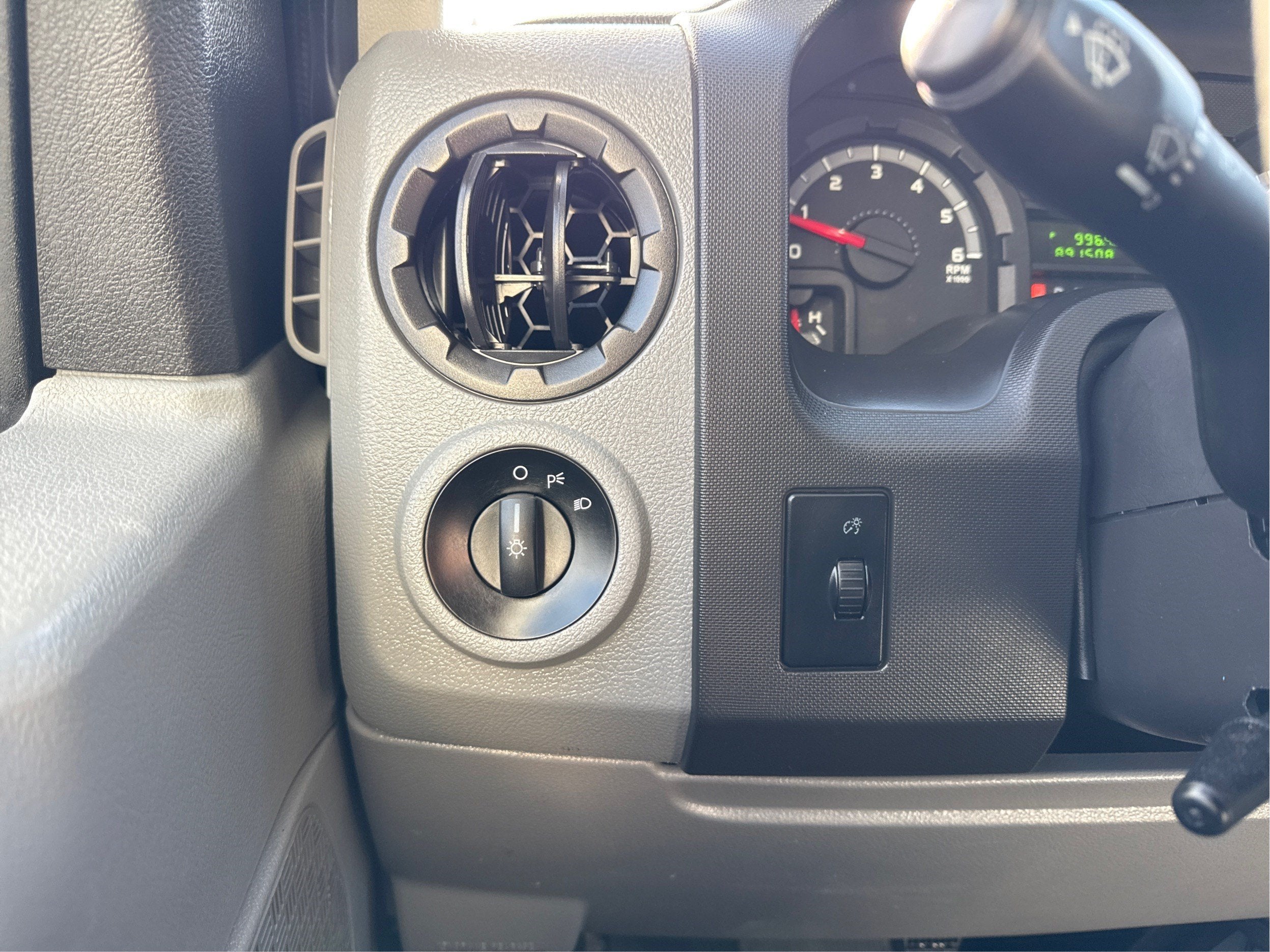 2015 Ford Econoline Commercial Cuta E-350 SUPER DUTY