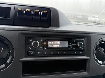 2024 Ford E-Series Cutaway E-350