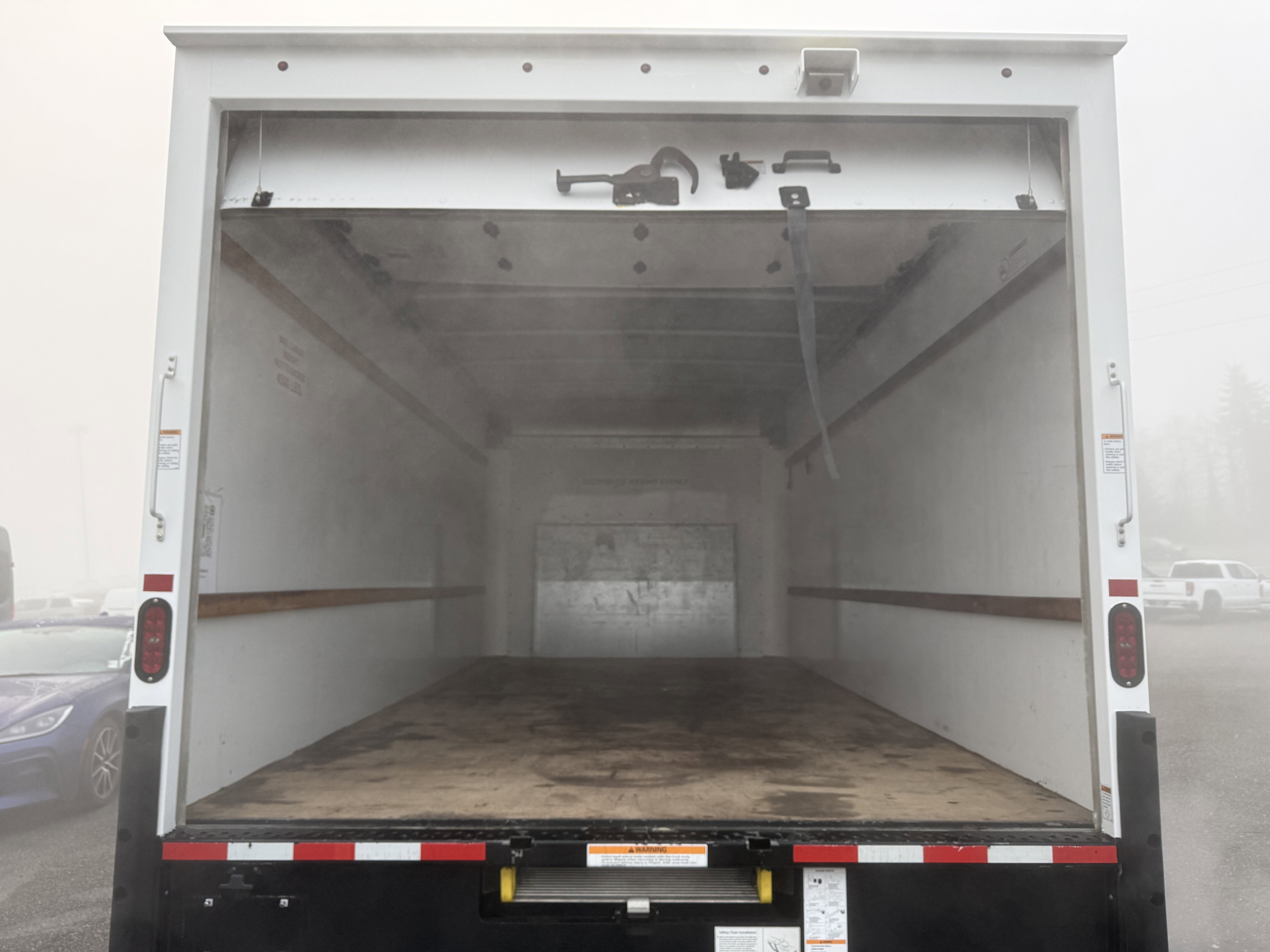 2024 Ford E-Series Cutaway E-350