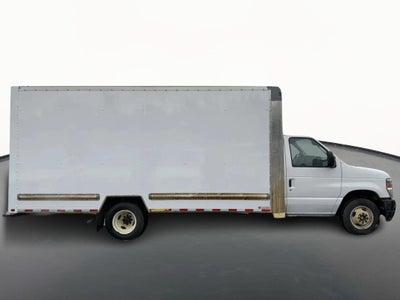 2024 Ford E-Series Cutaway E-350