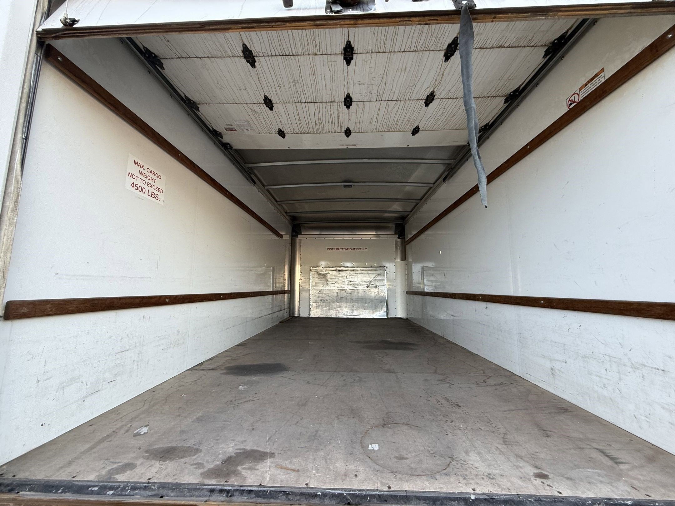 2024 Ford E-Series Cutaway E-350