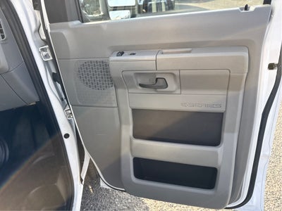 2024 Ford E-Series Cutaway E-350