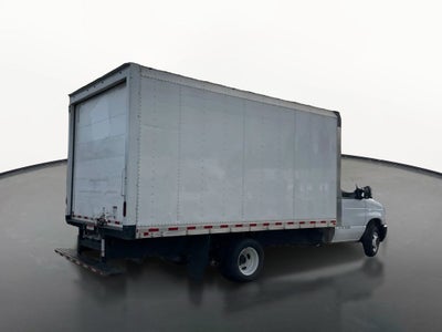 2024 Ford E-Series Cutaway E-350