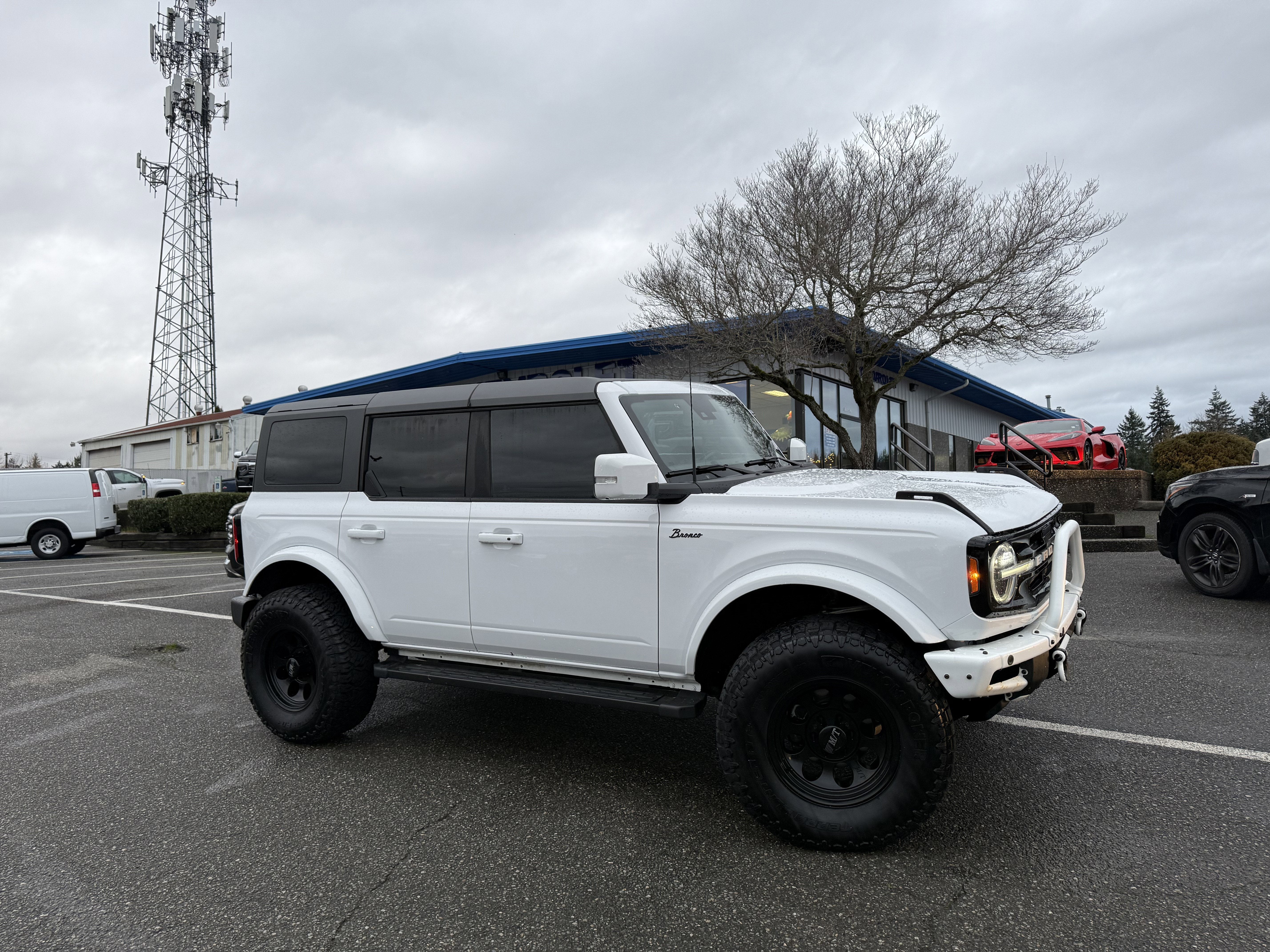 2023 Ford Bronco Outer Banks