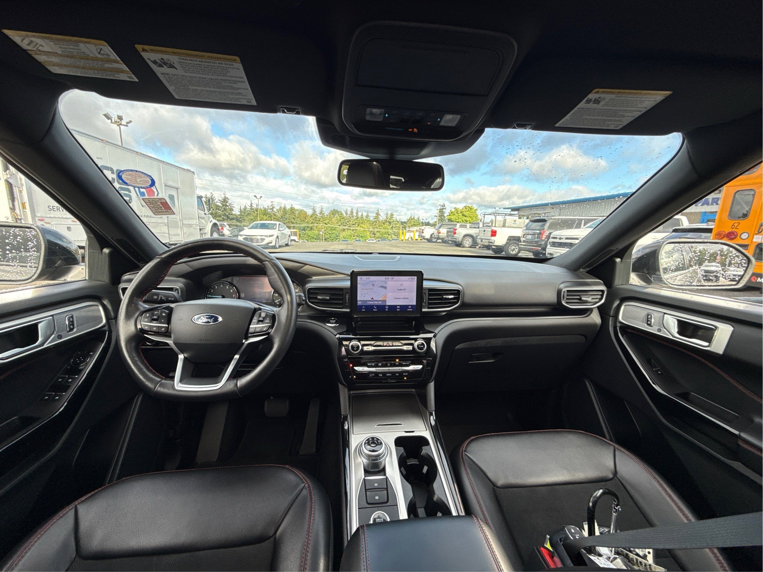 2023 Ford Explorer ST-Line