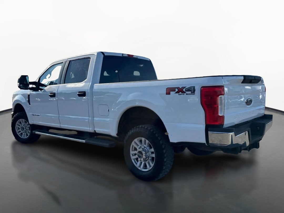 2017 Ford Super Duty F-350 SRW Platinum