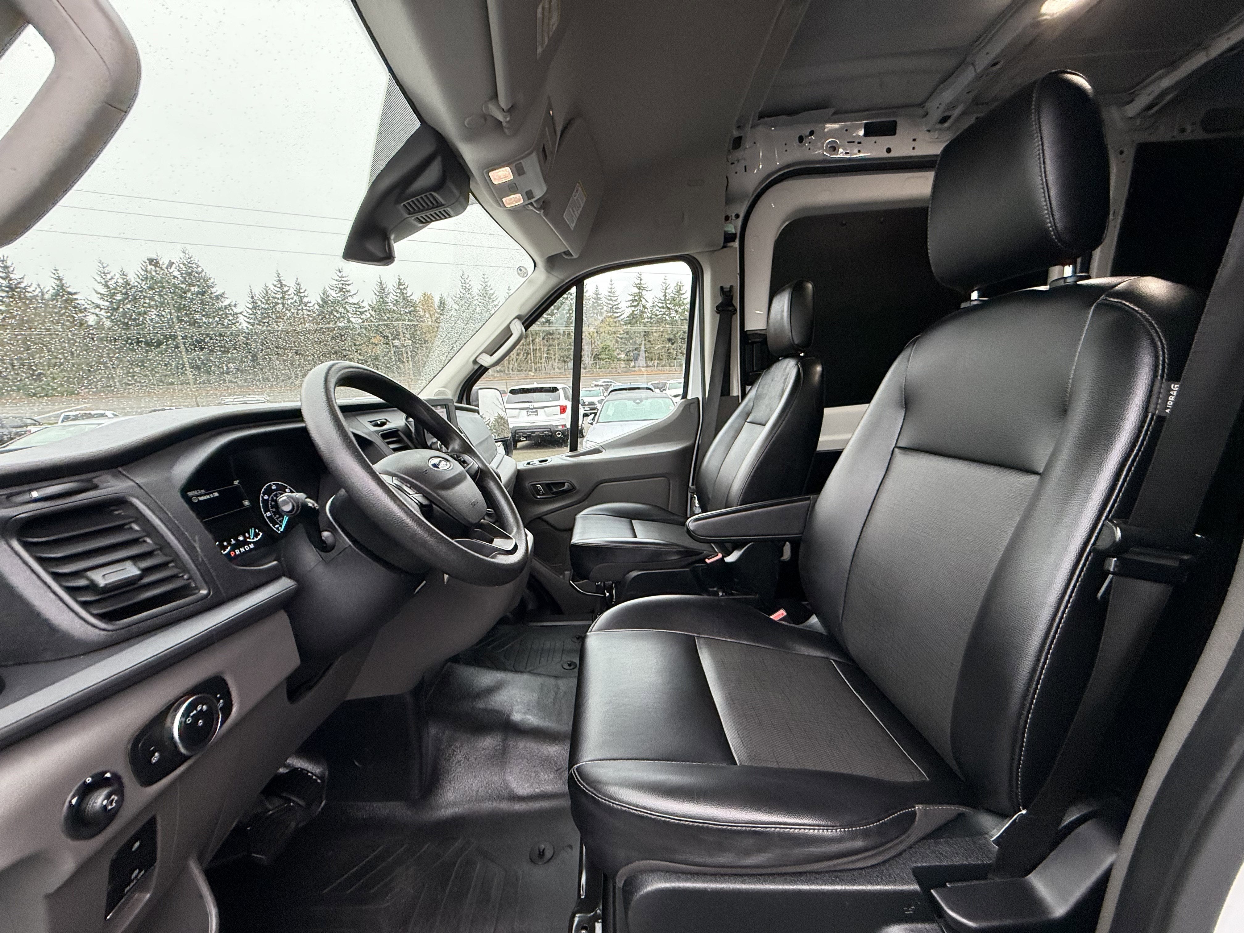 2023 Ford Transit-250 Cargo Van T250 MD RF RWD